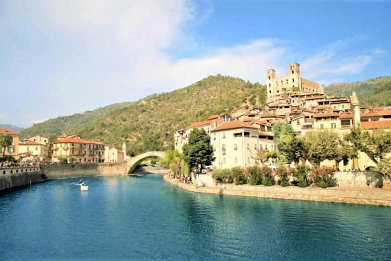 Bellavista Διαμέρισμα Dolceacqua Εξωτερικό φωτογραφία